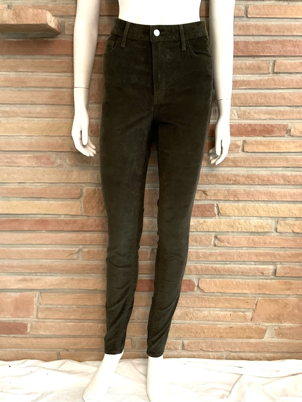Old Navy High Rise Rockstar Super Skinny Corduroy Jeans Dark Olive Size 4 TALL